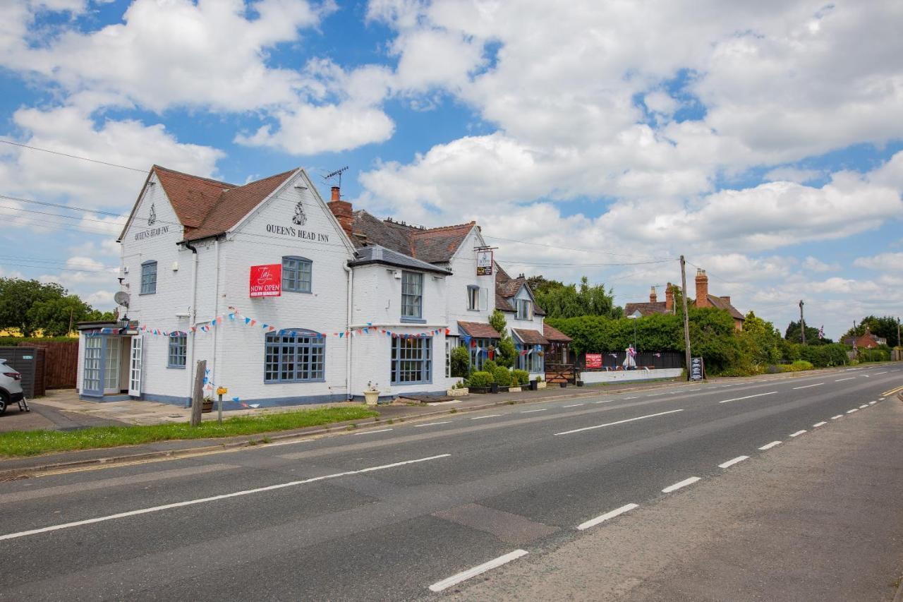 Queens Head Inn Evesham Exteriér fotografie